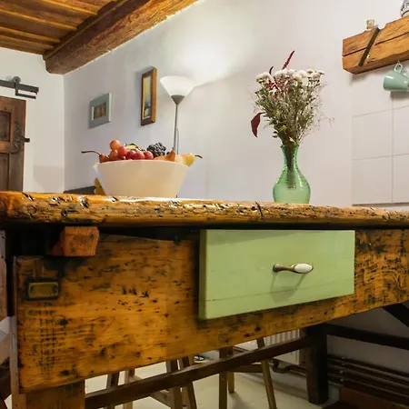 Bike House - 250-year-old Restored House In A Quiet Area