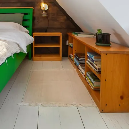 Bike House - 250-year-old Restored House In A Quiet Area *