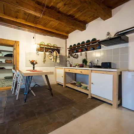 Bike House 141