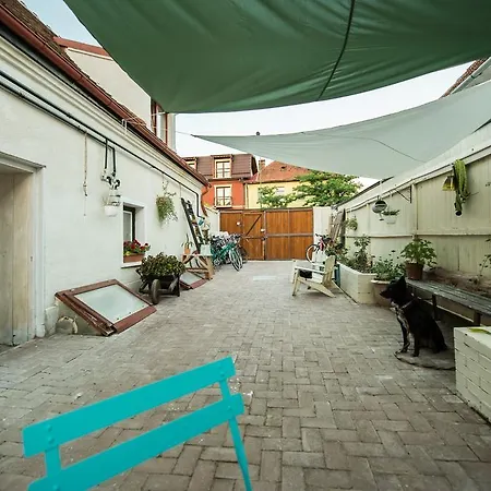 Bike House - 250-year-old Restored House In A Quiet Area Braszów