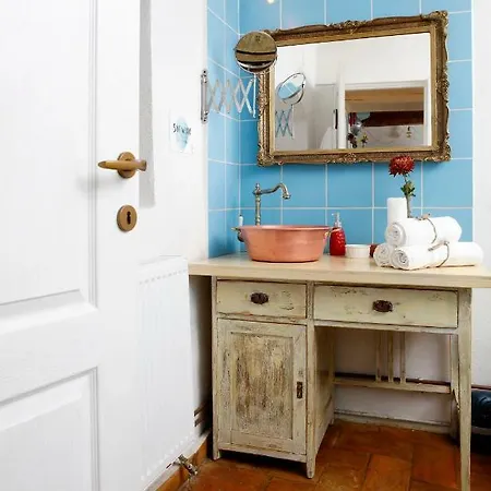 Apartament Bike House 141 *